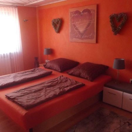 Ferienwohnung In Puschendorf Buitenkant foto