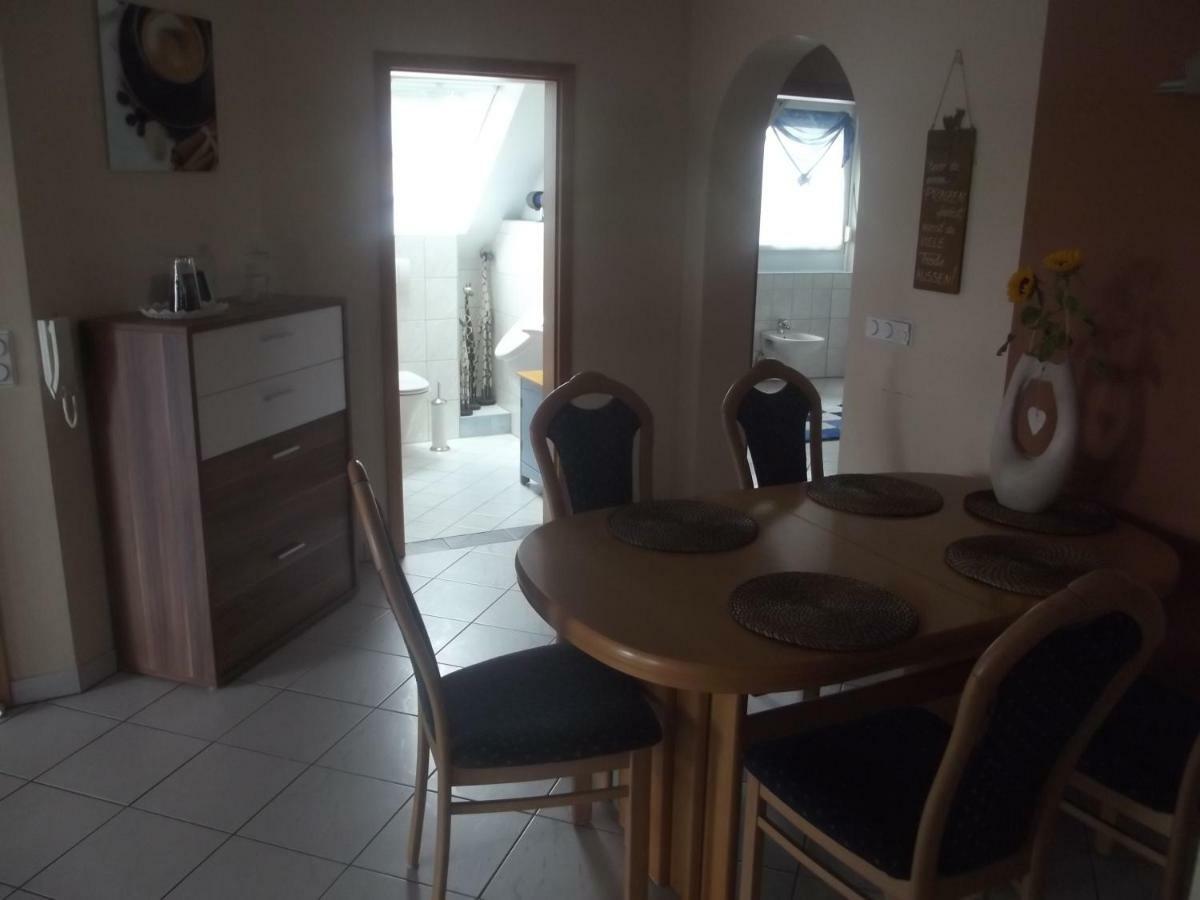 Ferienwohnung In Puschendorf Buitenkant foto